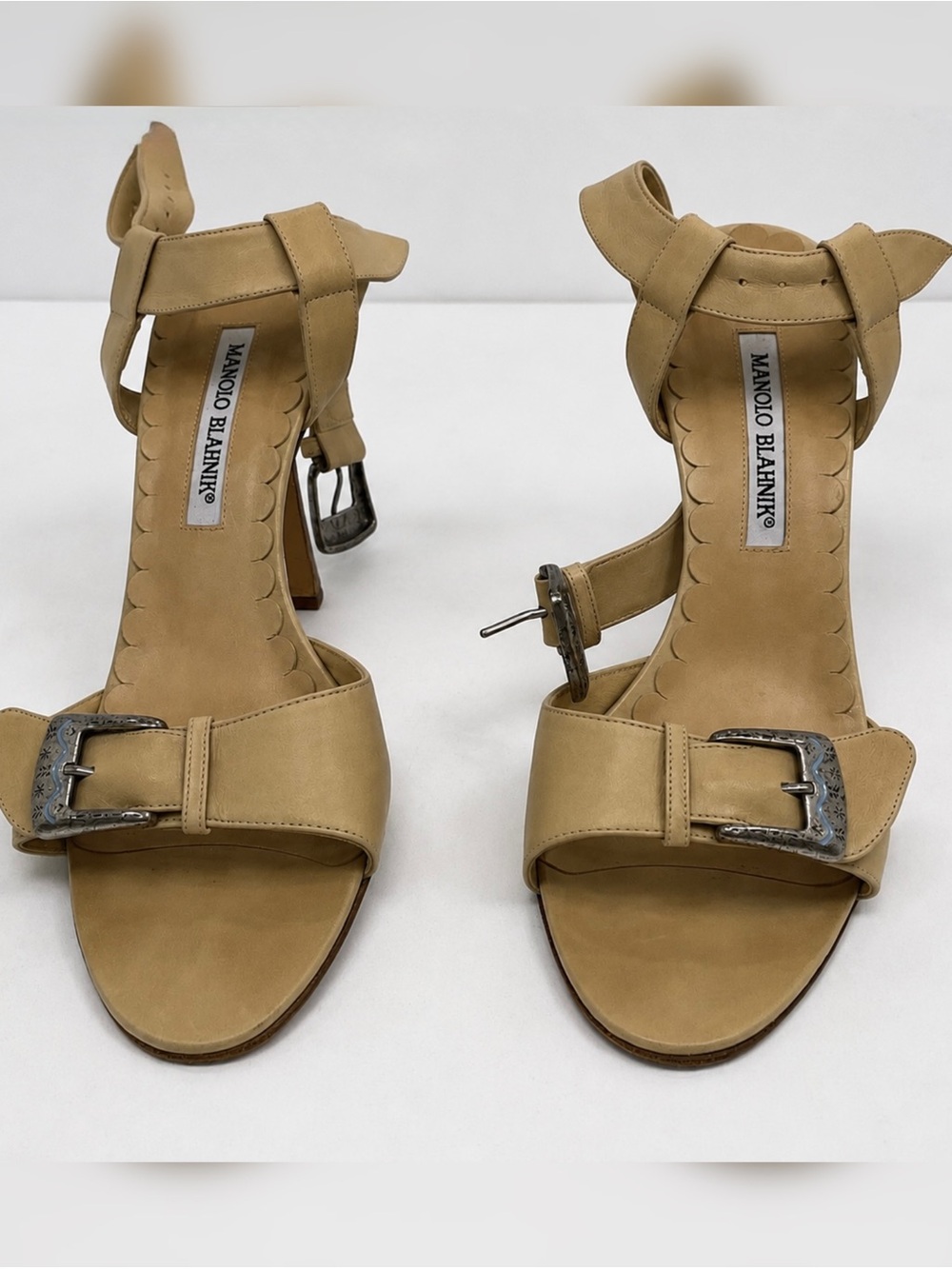 Manolo Blahnik Western Buckle Beige/Tan Leather Heeled Sandals